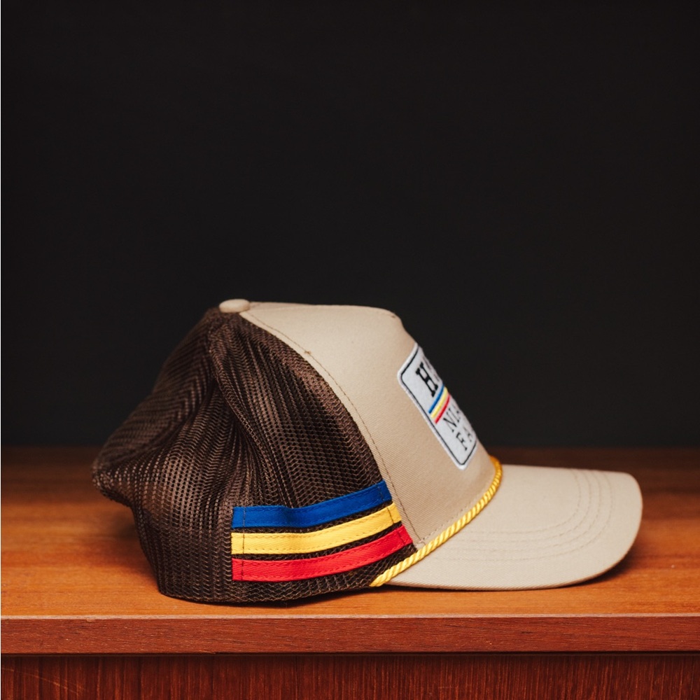 Kitsch Trucker Hat “Hike Niagara”